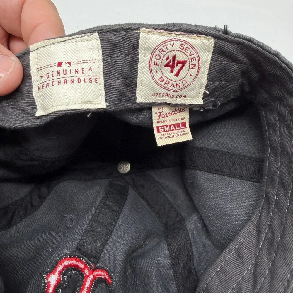 Boston Red Sox Hat Unisex Small Gray MLB Baseball Franchise EUC '47 Brand